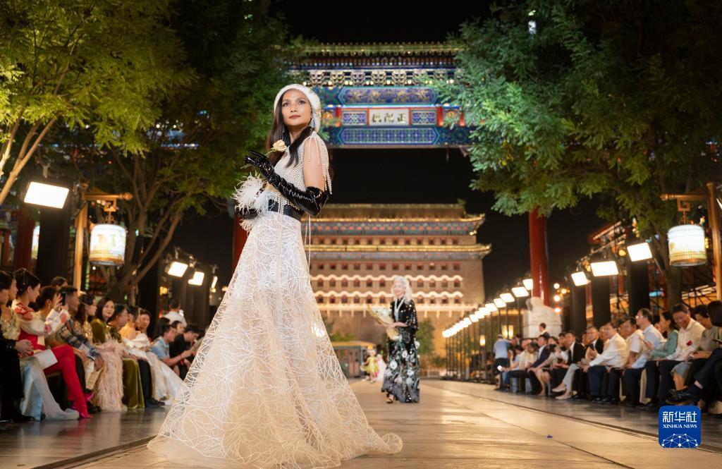 电子老虎机娱乐